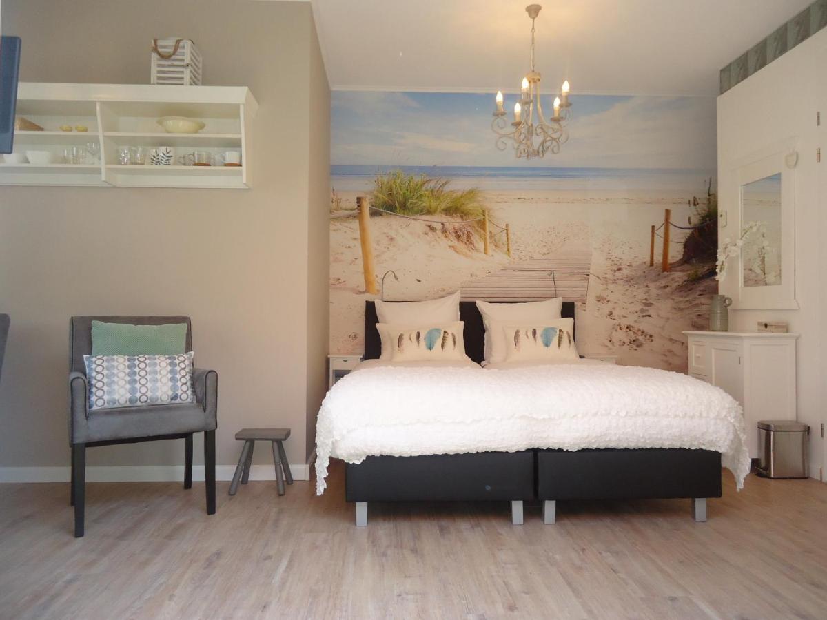 אוסטקאפלה Bed & Breakfast Zeeduinsepoort Met Sauna מראה חיצוני תמונה